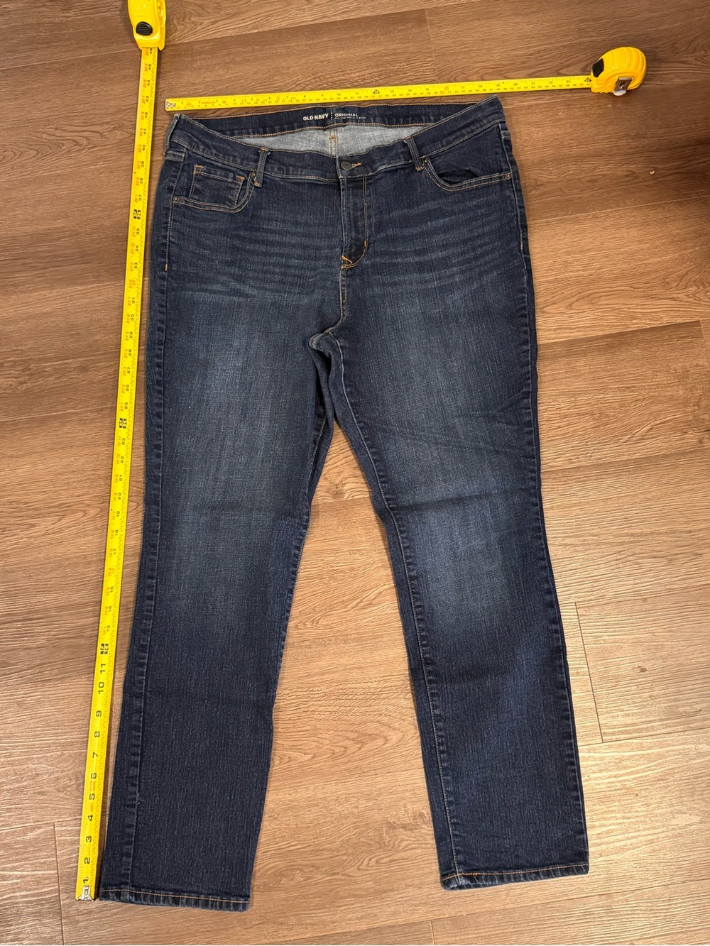 Old Navy Mid-Rise Original Dark Wash Straight Leg Jeans Size 16 Regular